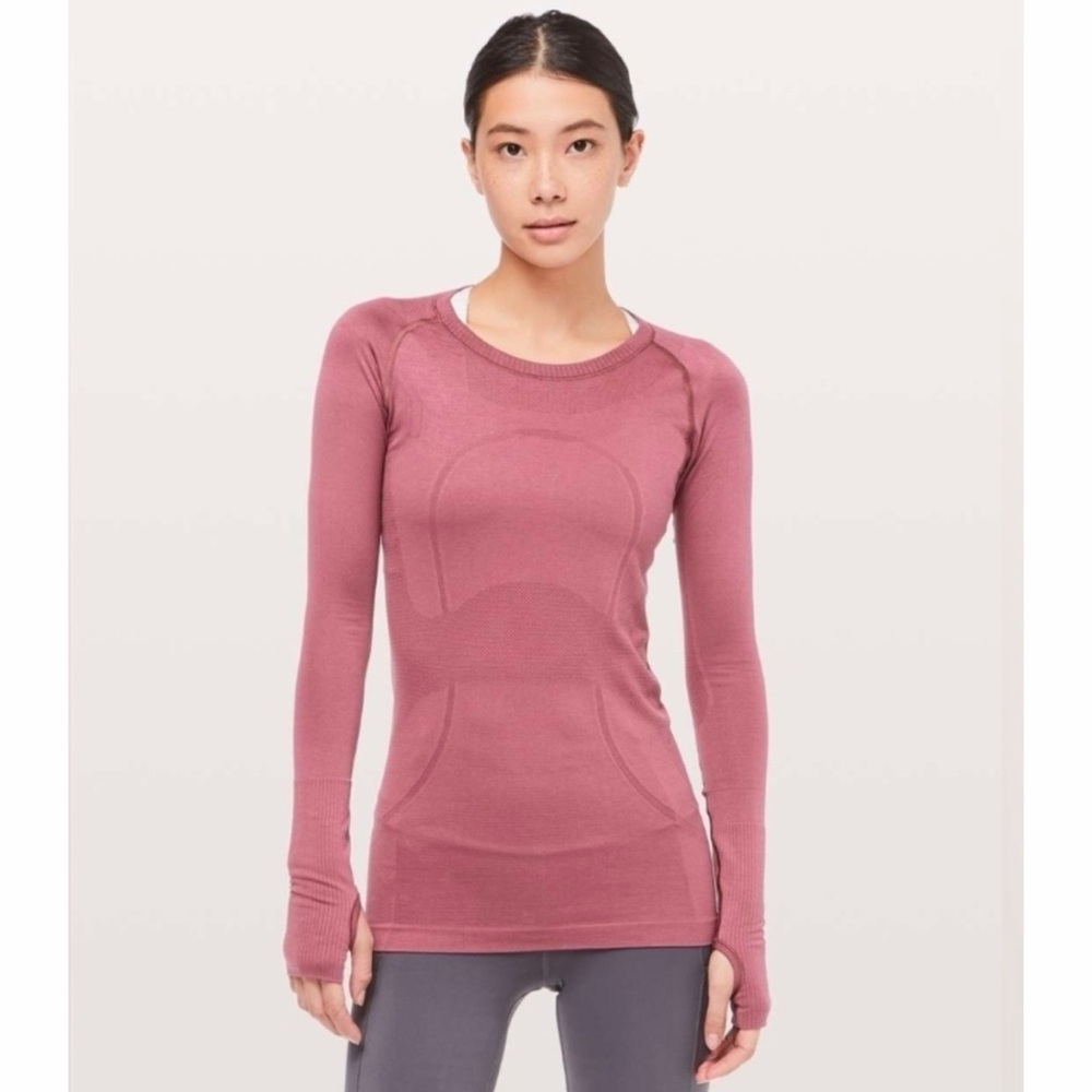Lululemon Swiftly Tech Long Sleeve Crew Plumful Size 2